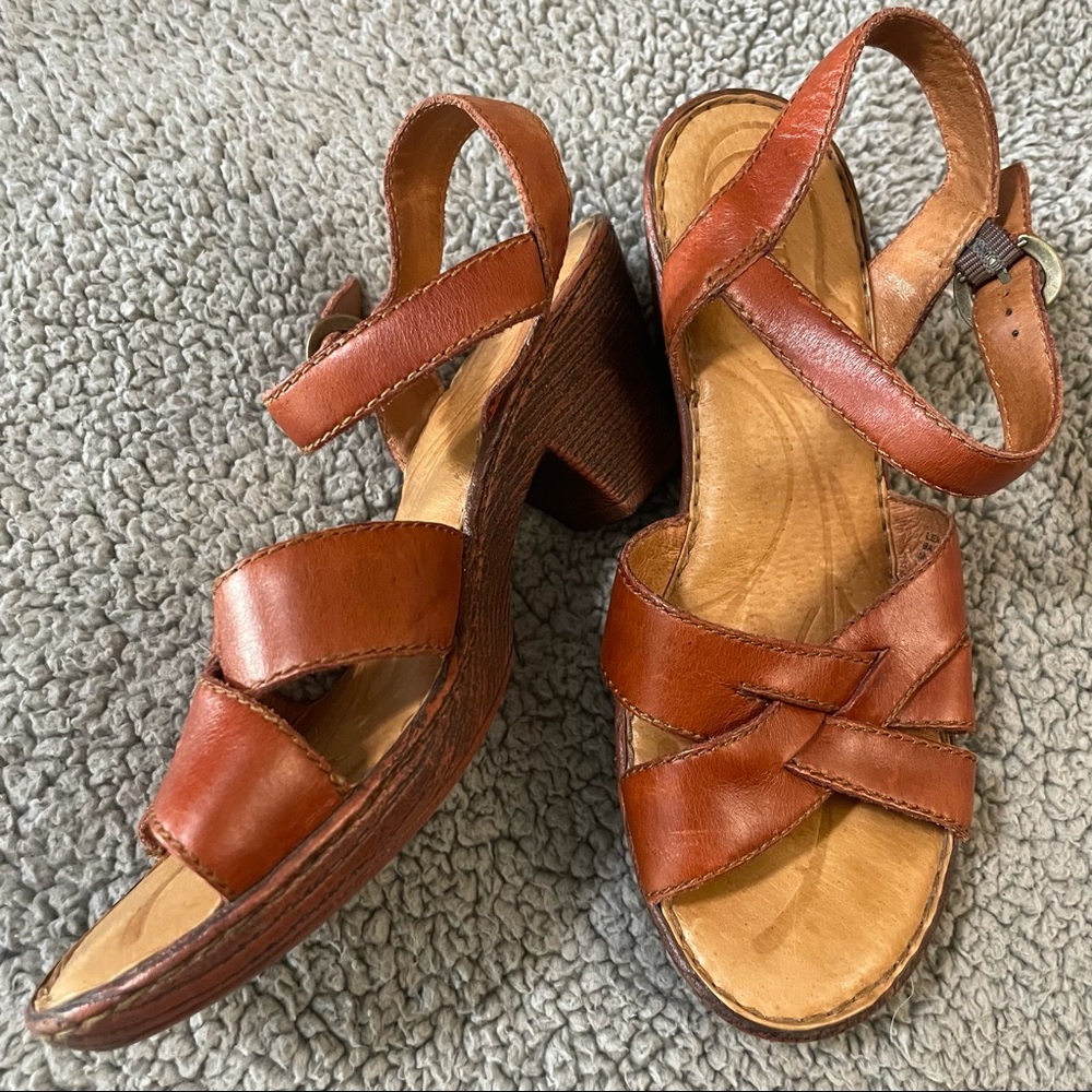 BORN Belinda Sandals in Brown Size 40.5